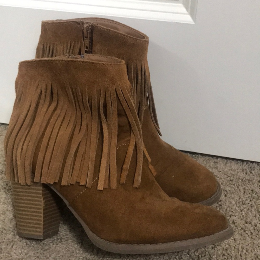 Fringed booties